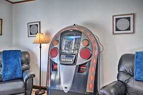 Cozy Vacation Rental Home Near Watauga Lake!