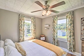 Cozy Cottage Near Dtwn Dining, Walk to Casino