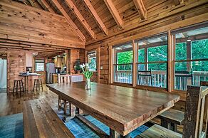 Family-friendly Gatlinburg Cabin w/ Pool Access!