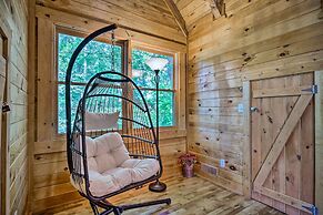Family-friendly Gatlinburg Cabin w/ Pool Access!