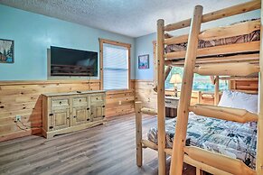 Family-friendly Gatlinburg Cabin w/ Pool Access!