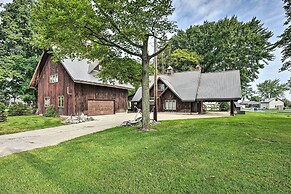 Gorgeous Bremen Home With Lake Access & Yard!