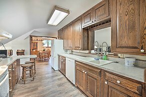 Gorgeous Bremen Home With Lake Access & Yard!