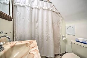 Gorgeous Bremen Home With Lake Access & Yard!