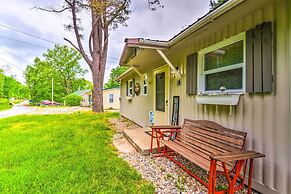 Cozy Kentucky Cabin w/ Sunroom, Yard & Views!