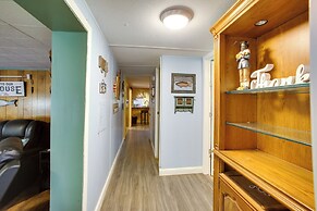 Burkesville Vacation Rental - 5 Mi to the Lake!