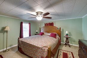 Burkesville Vacation Rental - 5 Mi to the Lake!