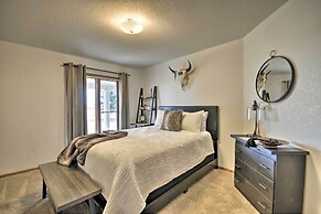 Charming Joliet Ranch House on a Working Farm