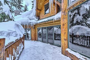 Delightful Cabin Vacation Rental w/ Fire Pit!