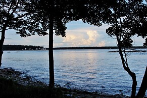 'dragonwood Castle' on Waterfront w/ Stunning View