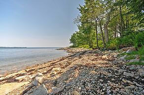 'dragonwood Castle' on Waterfront w/ Stunning View