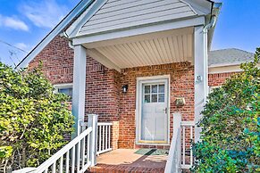 Glen Head Home w/ Yard ~ 28 Mi to NYC