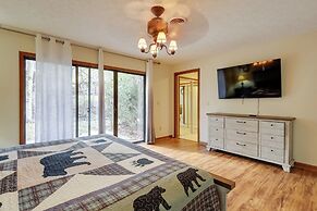 Hot Tub + Creek: Gatlinburg Group Getaway!