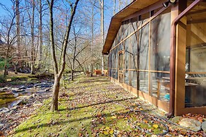 Hot Tub + Creek: Gatlinburg Group Getaway!
