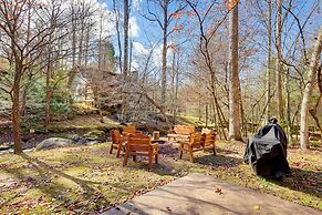 Hot Tub + Creek: Gatlinburg Group Getaway!