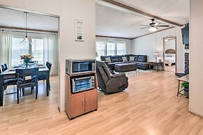 Arapahoe Home w/ Fireplace Near Deer Hunting