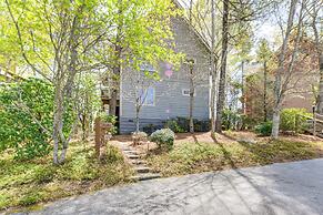 Deck & Golf Course Views: Inviting Cashiers Condo