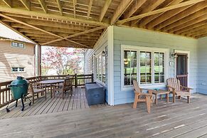 Deck & Golf Course Views: Inviting Cashiers Condo