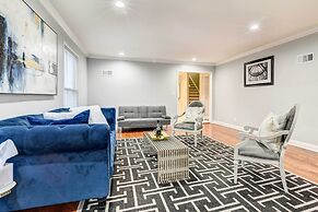 Luxurious Detroit Home - Walk to Golf & Park!