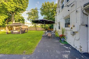 Luxurious Detroit Home - Walk to Golf & Park!