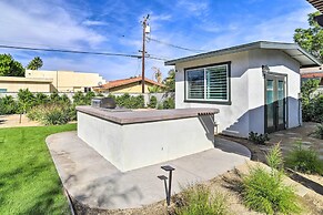 Brilliant Duplex - Walk to Downtown Palm Desert!