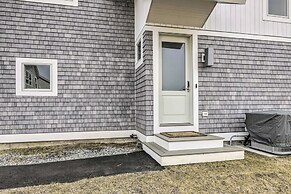 Coastal Waterford Getaway, Steps to the Water!
