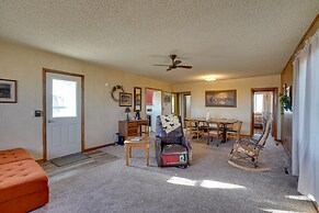 Charming 'corral Creek Ranch House' in Circle
