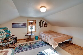 Charming 'corral Creek Ranch House' in Circle