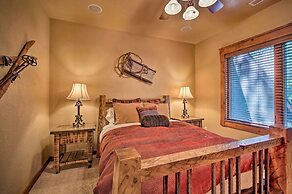 Luxe Mccall Cabin w/ Hot Tub ~ 8 Mi to Skiing