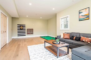 Game Room & Wraparound Decks: Cullowhee Home!