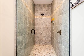 Game Room & Wraparound Decks: Cullowhee Home!