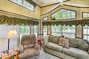 Cozy Gig Harbor Cottage ~ 2 Mi to Case Inlet!