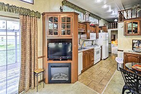 Cozy Gig Harbor Cottage ~ 2 Mi to Case Inlet!