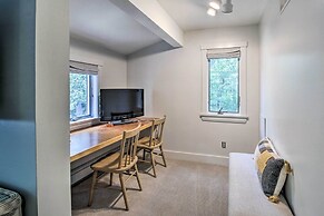 Lakefront Family Retreat: Skiing & Mountain Biking