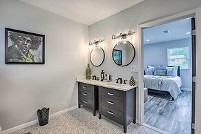 Modern, Colorful Home ~ 2 Mi to Tuskegee Uni