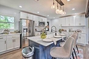 Modern, Colorful Home ~ 2 Mi to Tuskegee Uni