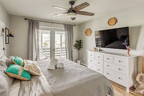 Gorgeous OIB Escape w/ Dock & Canal View!