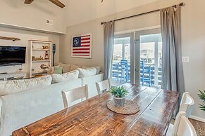 Gorgeous OIB Escape w/ Dock & Canal View!