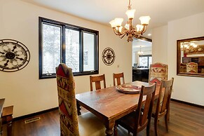 Hot Tub & Ski Shuttle: Forested Breckenridge Home!