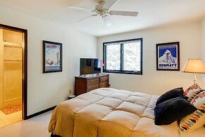 Hot Tub & Ski Shuttle: Forested Breckenridge Home!