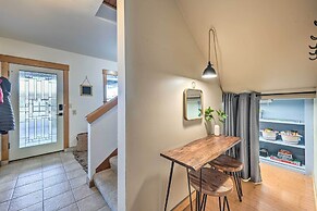 Mckees Beach House w/ Ocean Views, Hot Tub!