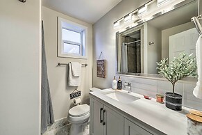 Mckees Beach House w/ Ocean Views, Hot Tub!