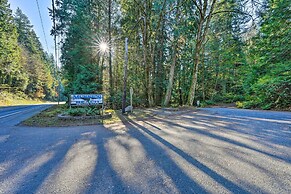 Mckees Beach House w/ Ocean Views, Hot Tub!