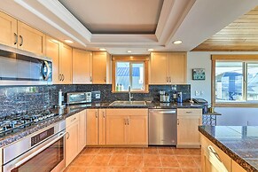 Mckees Beach House w/ Ocean Views, Hot Tub!