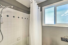 Mckees Beach House w/ Ocean Views, Hot Tub!