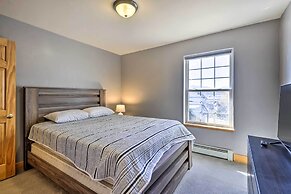 Lovely Fraser Retreat w/ Hot Tub & Fire Pit!