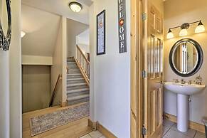 Lovely Fraser Retreat w/ Hot Tub & Fire Pit!