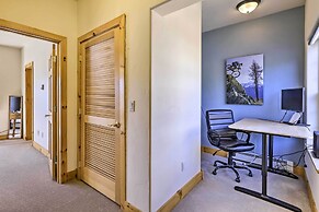 Lovely Fraser Retreat w/ Hot Tub & Fire Pit!