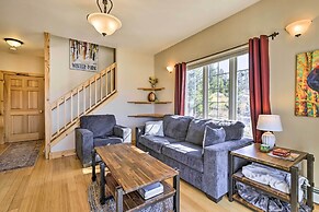 Lovely Fraser Retreat w/ Hot Tub & Fire Pit!