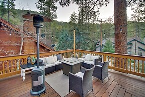 Peaceful & Idyllic Forest Cabin w/ Pool Table